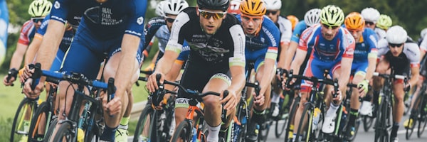 MMK体育站点前沿门户首屏展示图